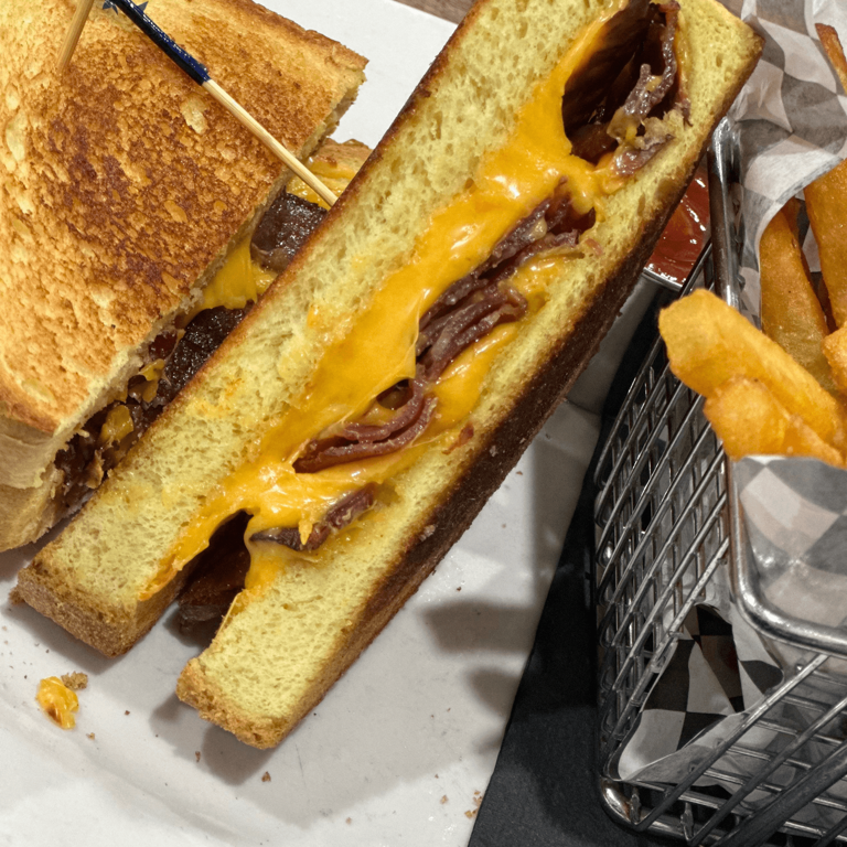 Delicious Grilled Cheese Sandwiches