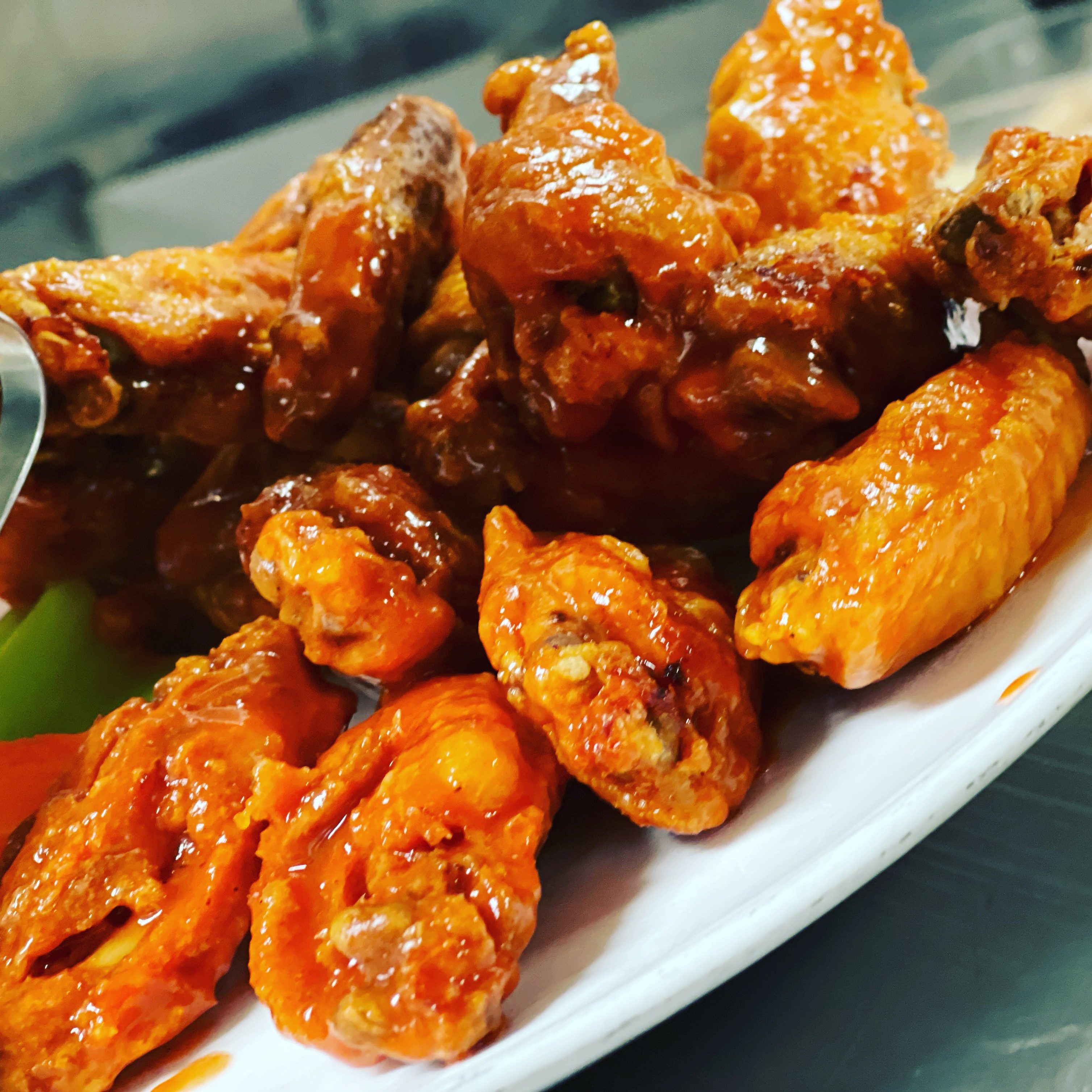 8 Piece Chicken Wings.