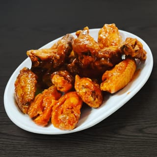 8 Piece Chicken Wings
